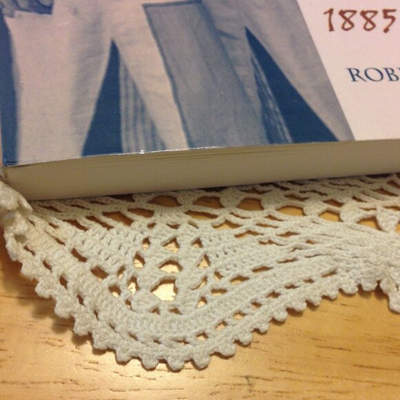 Middle Eastern/African History, Holy City on the Nile - Picture 5 of 9